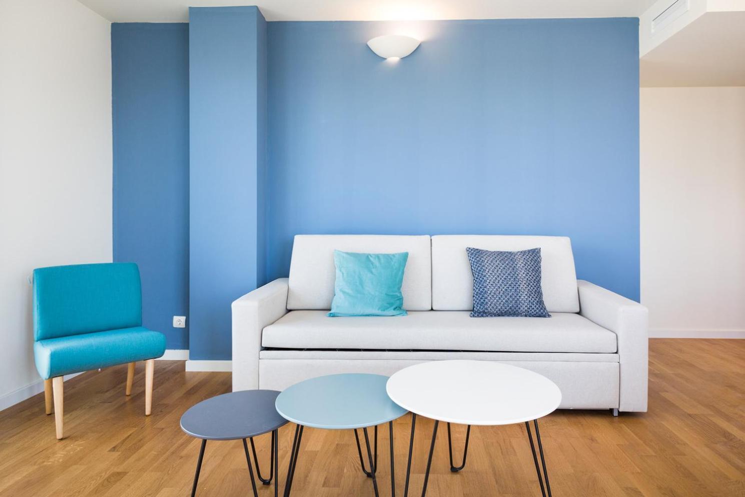 Port Forum Apartments By Olala Homes ซานต์อาเตรียเดเบซอซ ภายนอก รูปภาพ